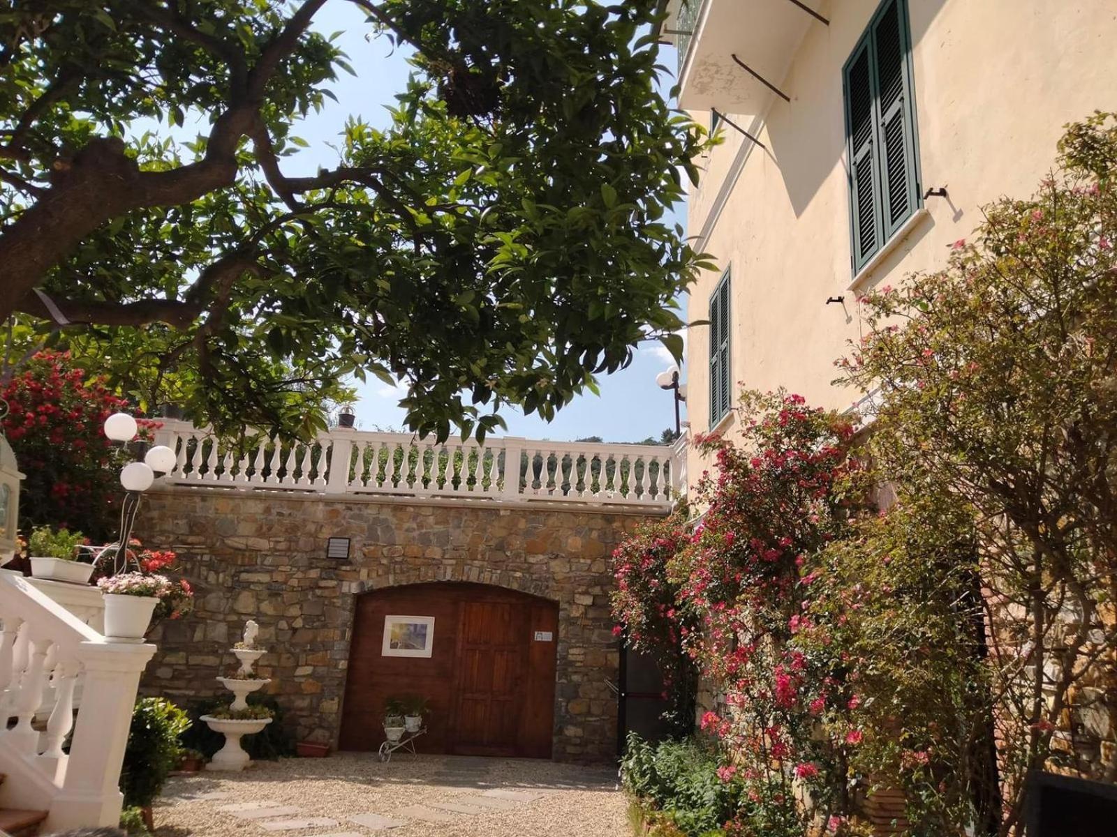 Agriturismo A Ca Du Cappellan Villa Imperia Eksteriør billede